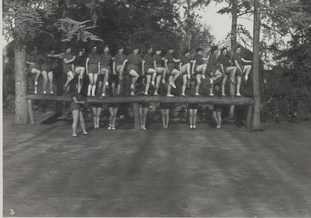 École régionale de police de Brézé, formation des auxiliaires féminins (ca. 1944)