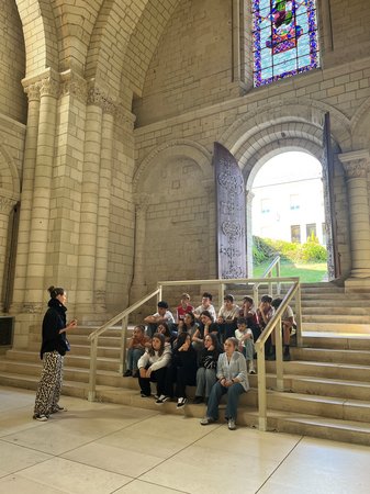 Les lauréats du prix Citoyenneté à l'abbaye royale de Fontevraud, 6 octobre 2026.