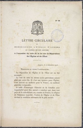 Lettre circulaire de Monseigneur Rumeau au clergé de son diocèse à l'occasion du vote de la loi sur la séparation de l'église et de l'État, Angers, 15 décembre 1905