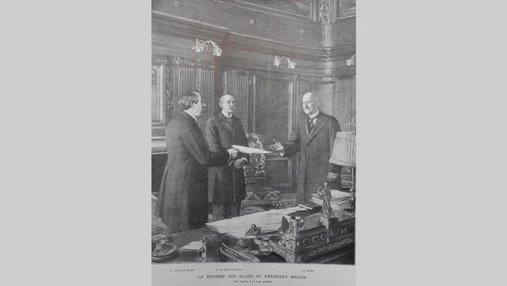 Illustration présentant trois hommes en costume dans un bureau.