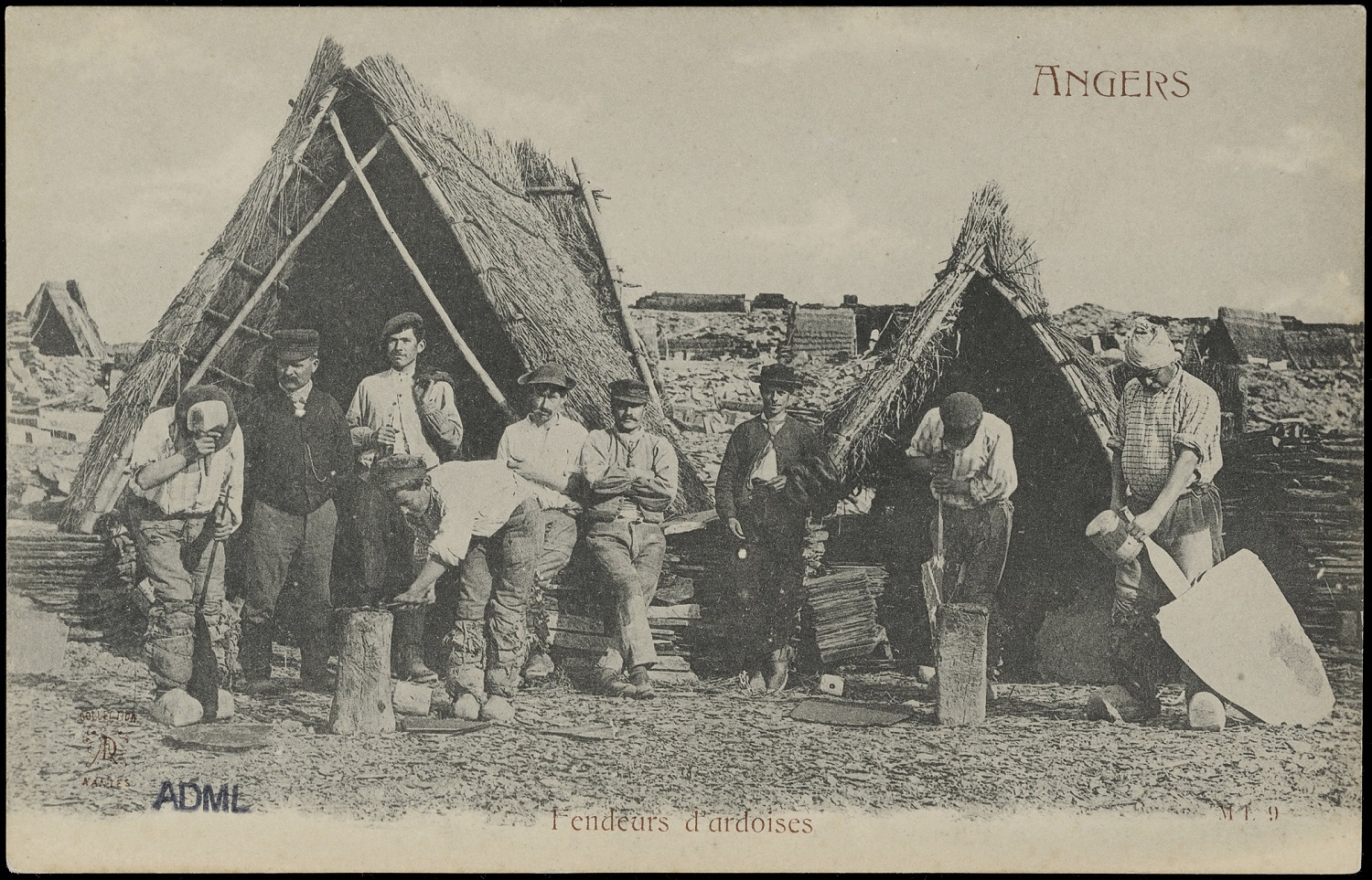 Fendeurs d’ardoises, Trélazé, début XXe siècle. 